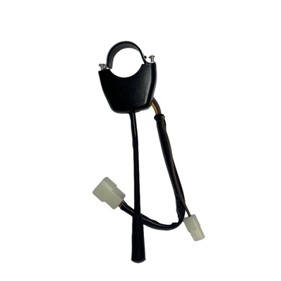 Interruptor de luz de viragem HELI JK802L para empilhadeiras dentro de oficinas de reparação de máquinas